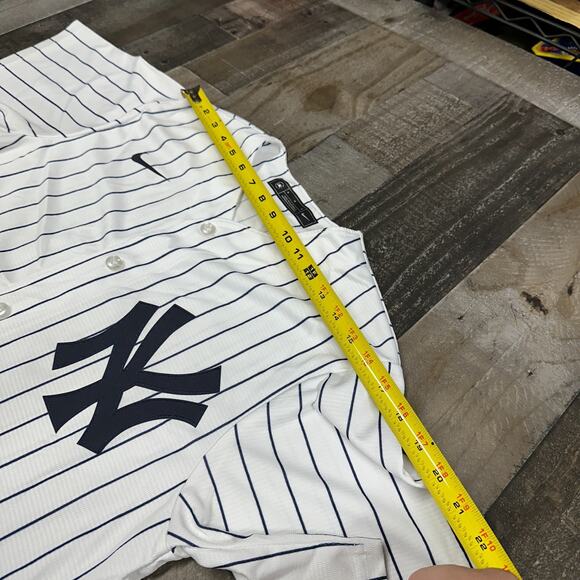 Nike New York Yankees Derek Jeter Pinstripe Home Jersey Men's Size Medium White - Picture 3 of 10